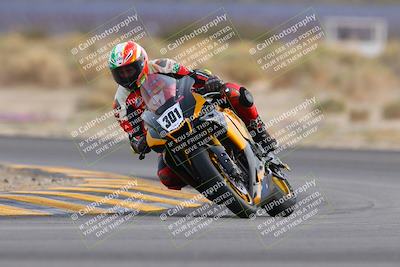 media/Dec-17-2022-SoCal Trackdays (Sat) [[224abd9271]]/Turn 16 (210pm)/